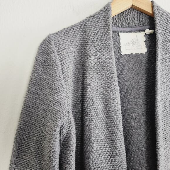ANTHROPOLOGIE Angel Of The North Grey Chunky Cable Knit Cardigan Sweater - Picture 2 of 8